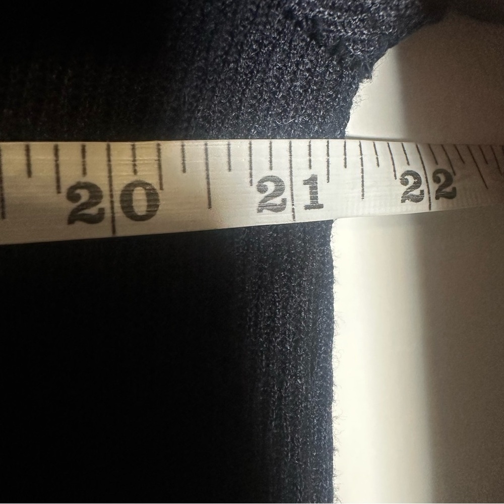 NWT We the Free Relaxed Fit Black Thermal Size Small oversized - Picture 9 of 10